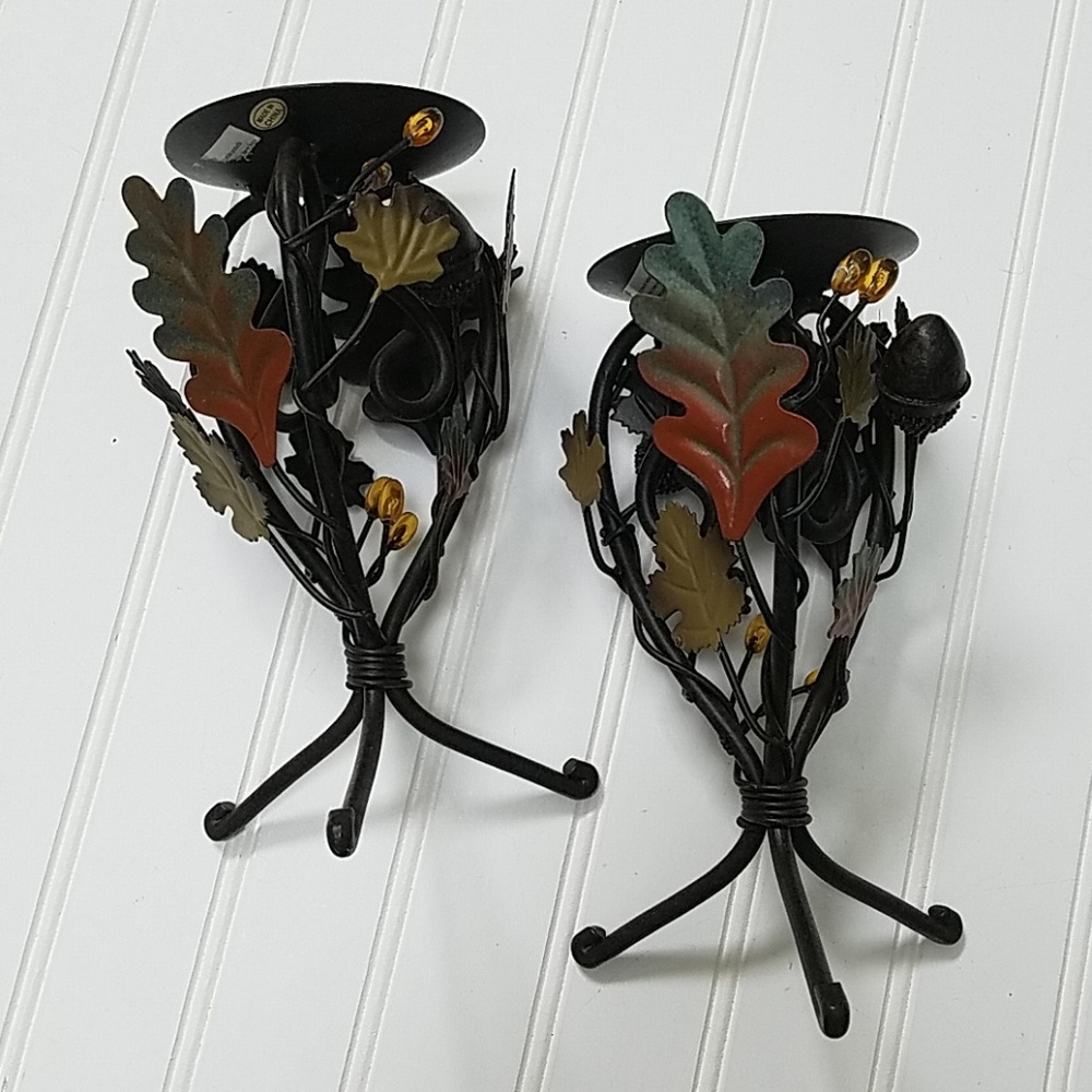 Fall themed pillar stands